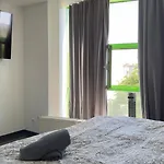 Apartmenthaus In Halle-saale Naehe Hauptbahnhof Guest house