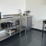 Apartmenthaus In Halle-saale Naehe Hauptbahnhof Guest house