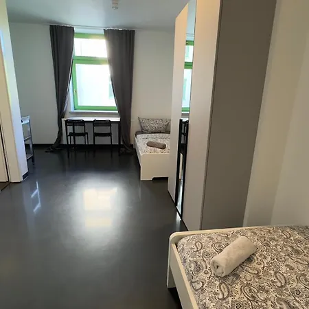 Apartmenthaus In Halle-saale Naehe Hauptbahnhof