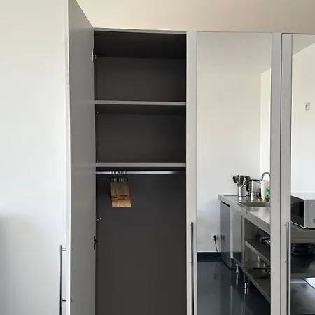 Penzion Apartmenthaus In Halle-saale Naehe Hauptbahnhof 3*