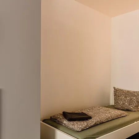 Apartmenthaus In Halle-saale Naehe Hauptbahnhof
